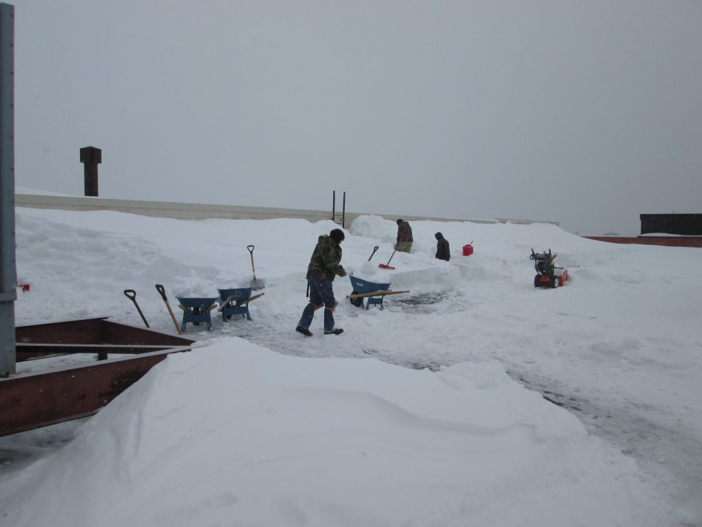 Impact of heavy snow accumulation on roof serviceability