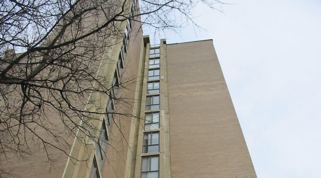 Lake Anne of Reston Condominiums, Heron House SGH