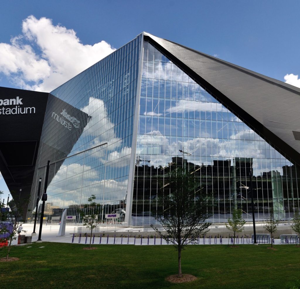 Enclosure Design for Modern Stadiums